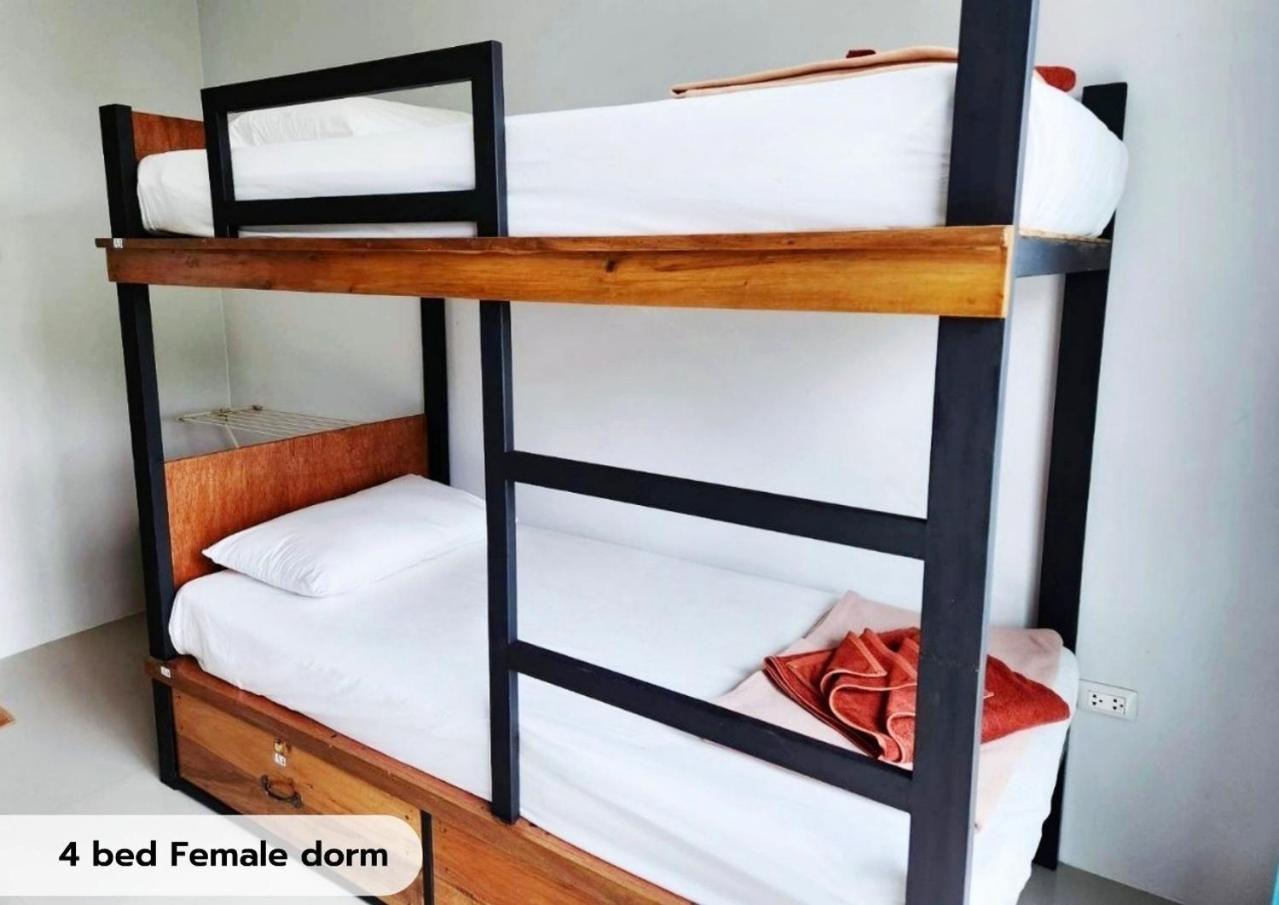 Theppahrak Hostel Khaolak Khao Lak Eksteriør bilde
