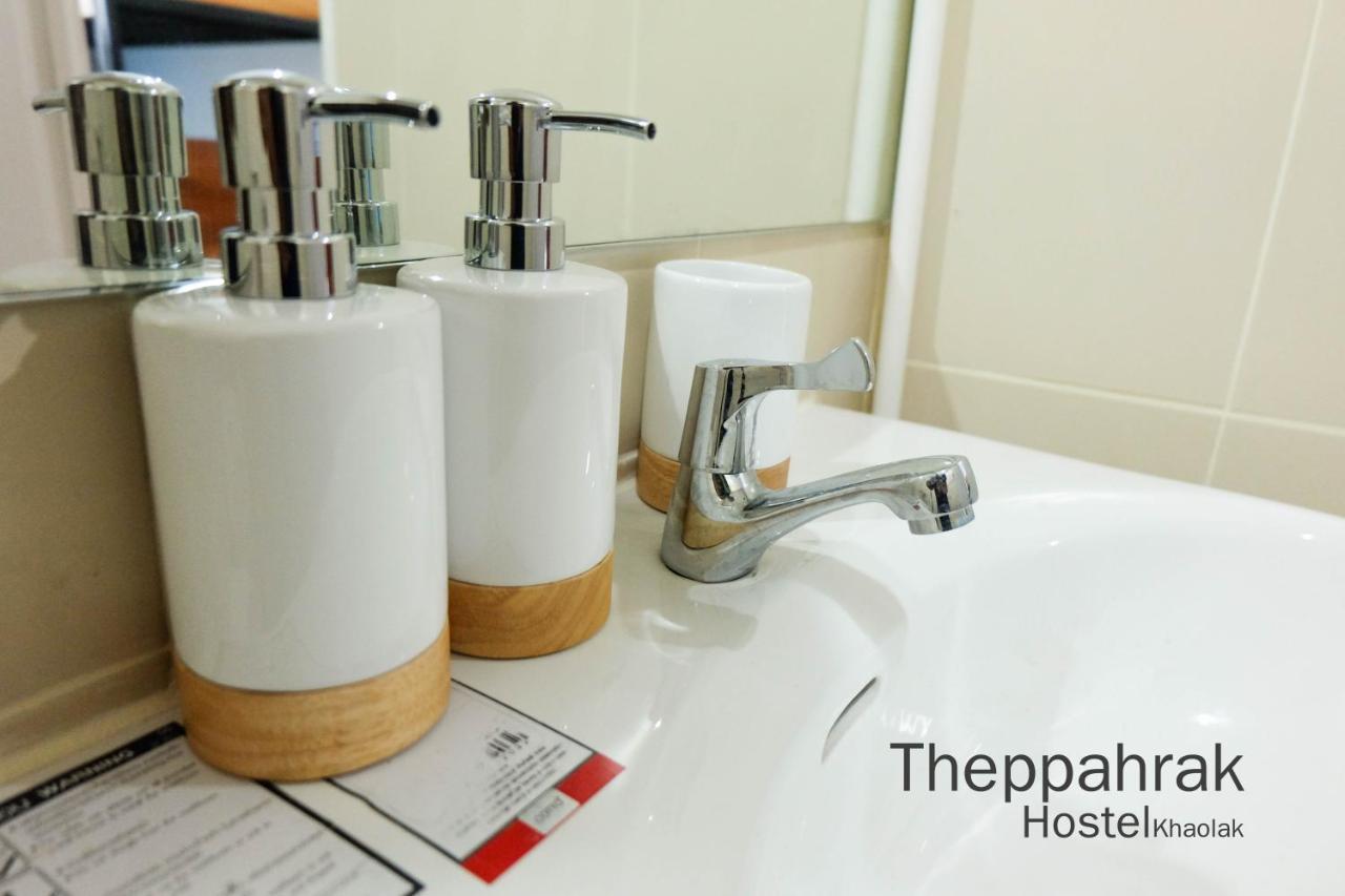 Theppahrak Hostel Khaolak Khao Lak Eksteriør bilde